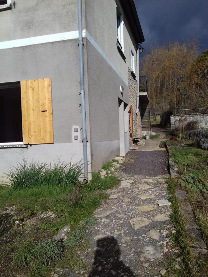 Agreable Chambre Meublee, Vue Sur La Vallee De L'Auxois Villy-en-Auxois Dış mekan fotoğraf